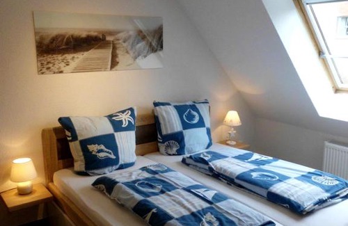Schmarl House | Pension Ostseeurlaub