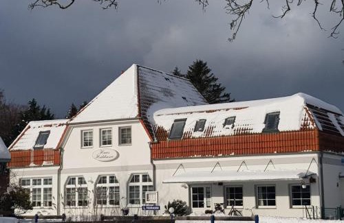 Kloster Hotel | Pension & Restaurant Haus Hiddensee
