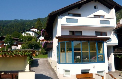 Arzl im Piztal House | Pension Schöpf