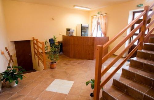 Hradec Kralove House | Pension Smetanuv statek