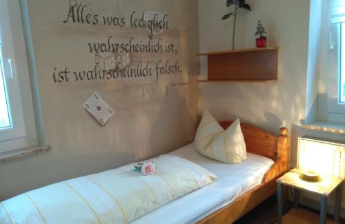 Aulendorf House | Pension und Restaurant Reck