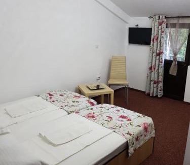 Bascov House | Pensiunea Heaven