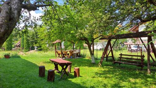 Bran Bed & Breakfast | Pensiunea Luminita