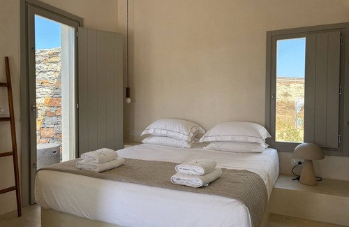 Folegandros Hotel | Pentanemi Folegandros