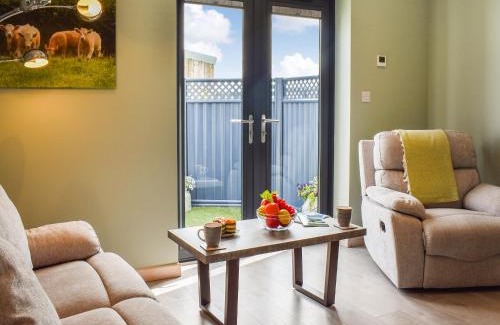 Constantine House | Pentarow