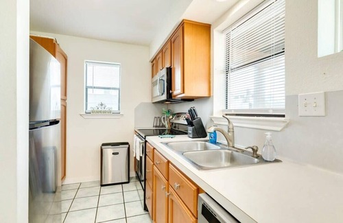 Isla Del Sol House | Penthouse-like views of Gulf, Beach & Bay!