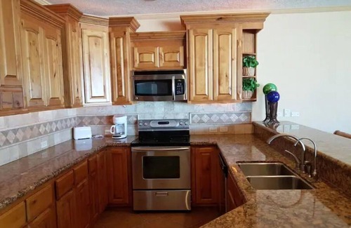 Puerto Penasco Resort | Penthouse Paraiso C602 Luxury at your fingertips!