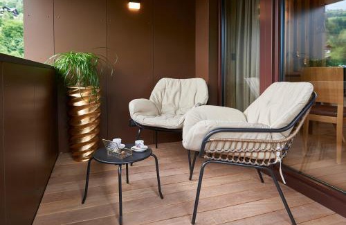Taxenbach Apartment | Penthouse Suite by Brugger