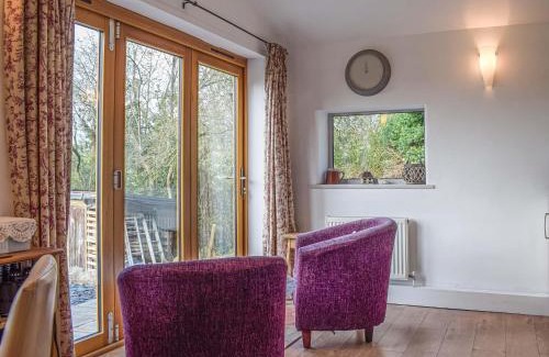 Oswestry House | Pentre Cwm Bach