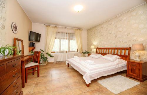 Luhacovice House | Penzion Sonáta