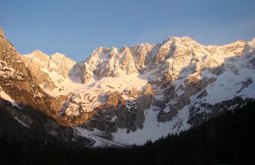 Zgornje Jezersko Bed & Breakfast | Penzion Valerija