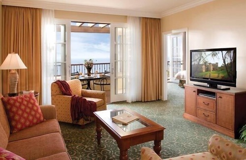 Newport Coast Villa | Perched on a bluff overlooking the beautiful Newport coastline.