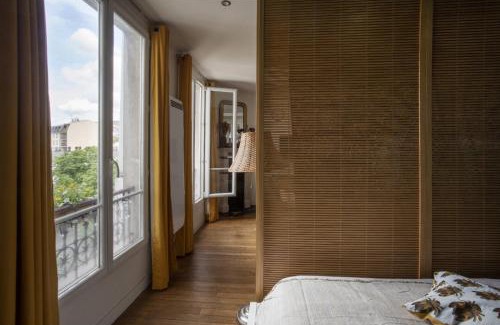 Les Amandiers Apartment | Pere Lachaise Gem