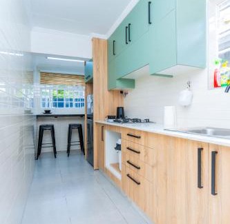 Embakasi Apartment | Perfect 2BR Airport Layover Transit Accommodation - High Speed WiFi 30mbps