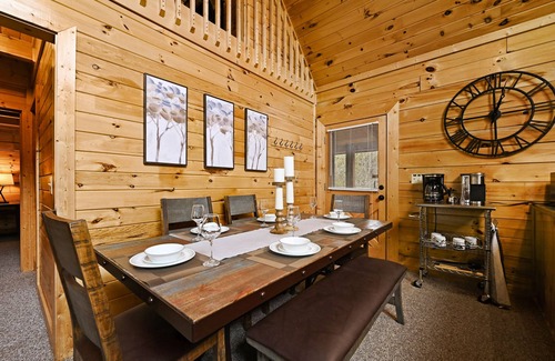 Sevierville Cabin | Perfect Cabin with Hot Tub, Grill, EV Charger