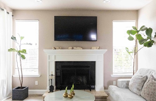 West Sacramento House | Perfect family home 4 bedroom luxury house