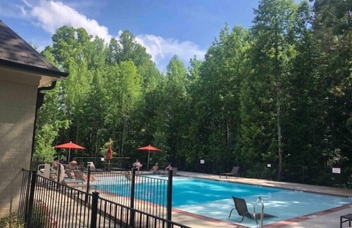 Oxford Condo | Perfect Game Weekend Condo. Convenient to Ole Miss Campus and Oxford Square.