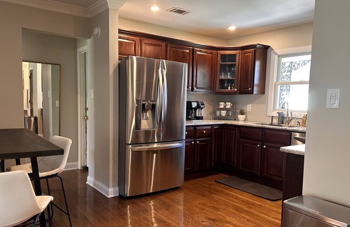 Lexington House | Perfect home away from home
