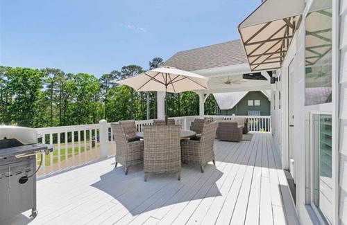 Counce House | Perfect location, luxury home with breathtaking lake view!