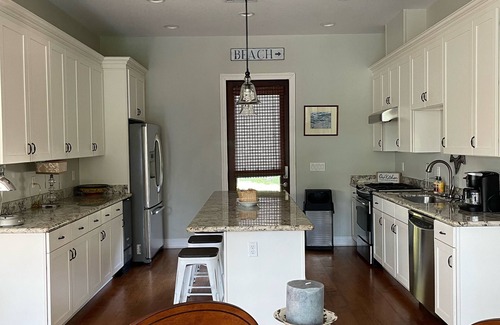 Bay St Louis Cottage | Perfect location; private seasonally heated pool nOne short block to the beach.