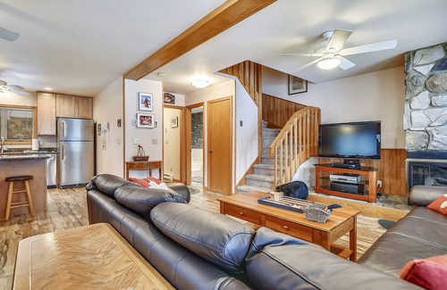 Davis Condo | Perfect place to play hard, sleep well and enjoy some Canaan Time!