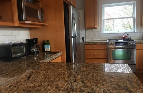 Belmont Condo | Perfect SE Location, Historic Charm, Modern Amenities. New to VRBO.