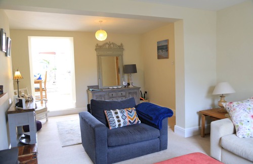 Instow Cottage | Period Cottage, Instow, 2 minutes to beach, pet friendly, sleeps 6
