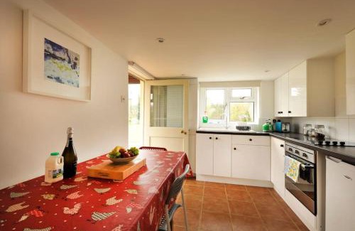 Woodbridge House | Period Cottage near Suffolk Coast and Forest