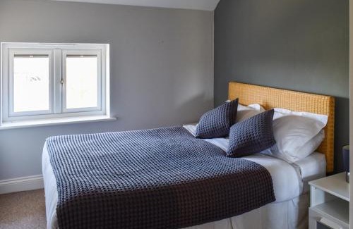 Althorne House | Periwinkle No5 - Uk49249