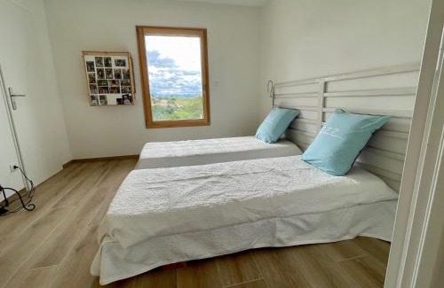 Glaine-Montaigut House | Perle de vue