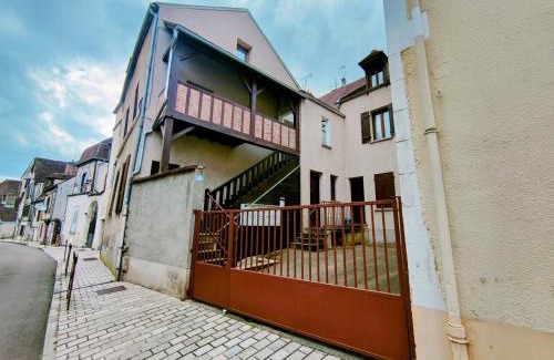 Auxerre Apartment | Perrière - Séjour à Auxerre