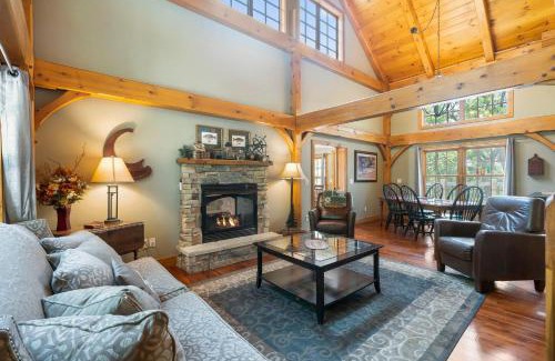 Blue Eye Cabin | Persimmon Hollow with GameRoom