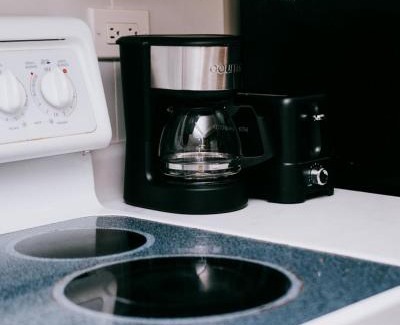 O'Hare House | Personal Gym Luxury Balcony Condo