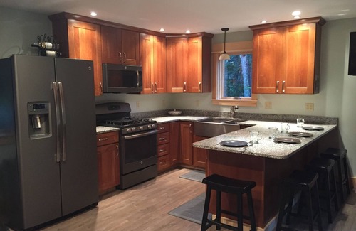 Carrabassett Valley House | Pet-Friendly Home in a Quiet Neighborhood Near Sugarloaf Mountain