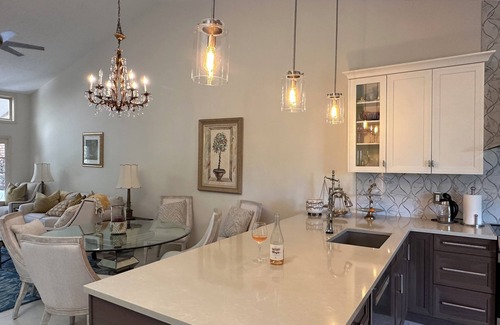Park Shore House | PET FRIENDLY 2/2 HOME IN PARK SHORE TOWNHOME WITH PRIVATE BEACH ACCESS