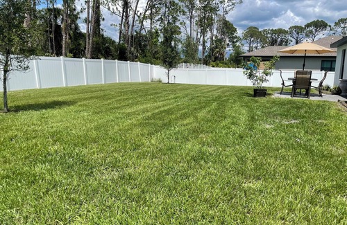 North Port House | Pet-Friendly 3BR w/Garage & Fenced Yard-Near Beaches