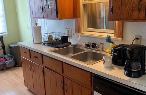 Alliance House | Pet Friendly 4 bedroom home in Alliance!
