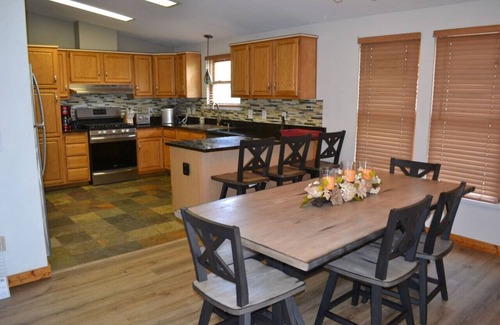 Keystone House | Pet Friendly 5 Bedroom Ski Home with Game Room
