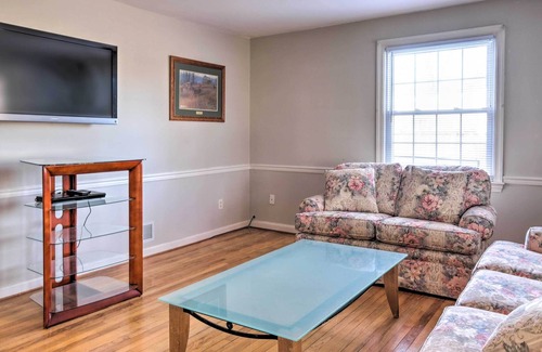 Hybla Valley House | Pet-Friendly Alexandria Getaway w/ Fire Pit!