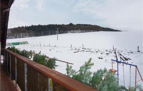 Bongard Apartment | Pet Friendly Apartment In Bongard With Kitchen