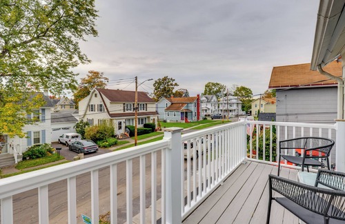 Auburn Apartment | Pet-friendly Auburn Apartment w/Balcony!