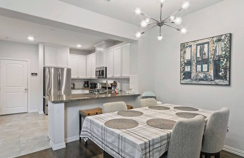 McKinney House | Pet friendly home in a safe neighborhood in McKinney. With EV charger.
