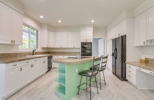 Centennial House | Pet-Friendly Home w/Fenced Yard in Centennial!