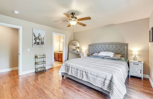 Klamath Falls House | Pet-Friendly Klamath Falls Home w/ Private Yard!