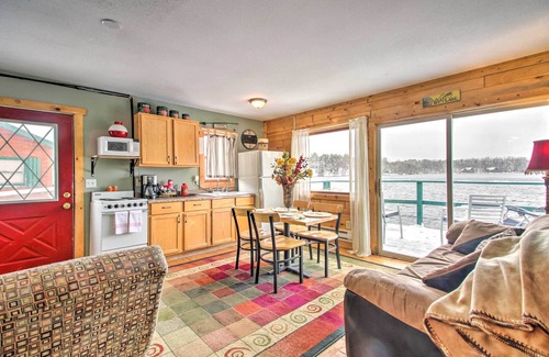 Outing Cabin | Pet-Friendly Outing Getaway w/Lake Access!