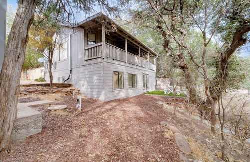 Payson Cottage | Pet-friendly Payson Cabin w/Game Room!
