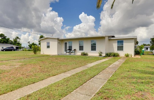 Port Charlotte - Charlotte Harbor House | Pet-Friendly Port Charlotte Home with Canal Access!