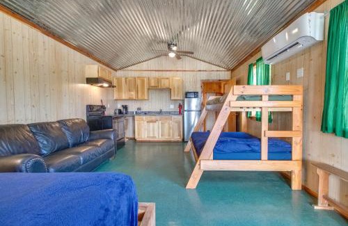 Salesville Apartment | Pet-Friendly Salesville Haven 3 Mi to Norfork Lake
