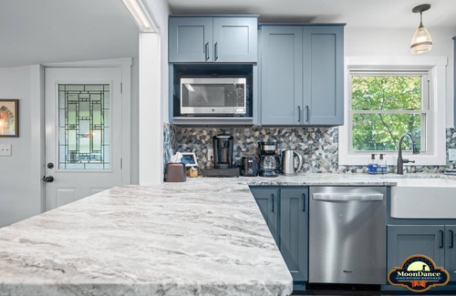 Heltonville Cottage | Pet Friendly, Short walk to Lake Monroe