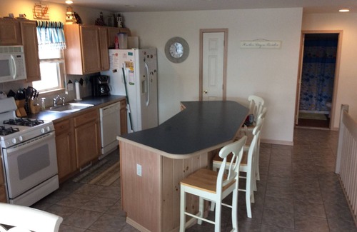 Sea Isle City House | Pet Friendly, sleeps 11, near downtown